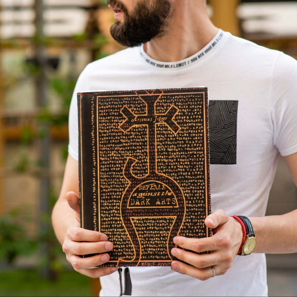 
                      
                        Defense Against The Dark Arts reMarkable 2 Folio Hulle
                      
                    