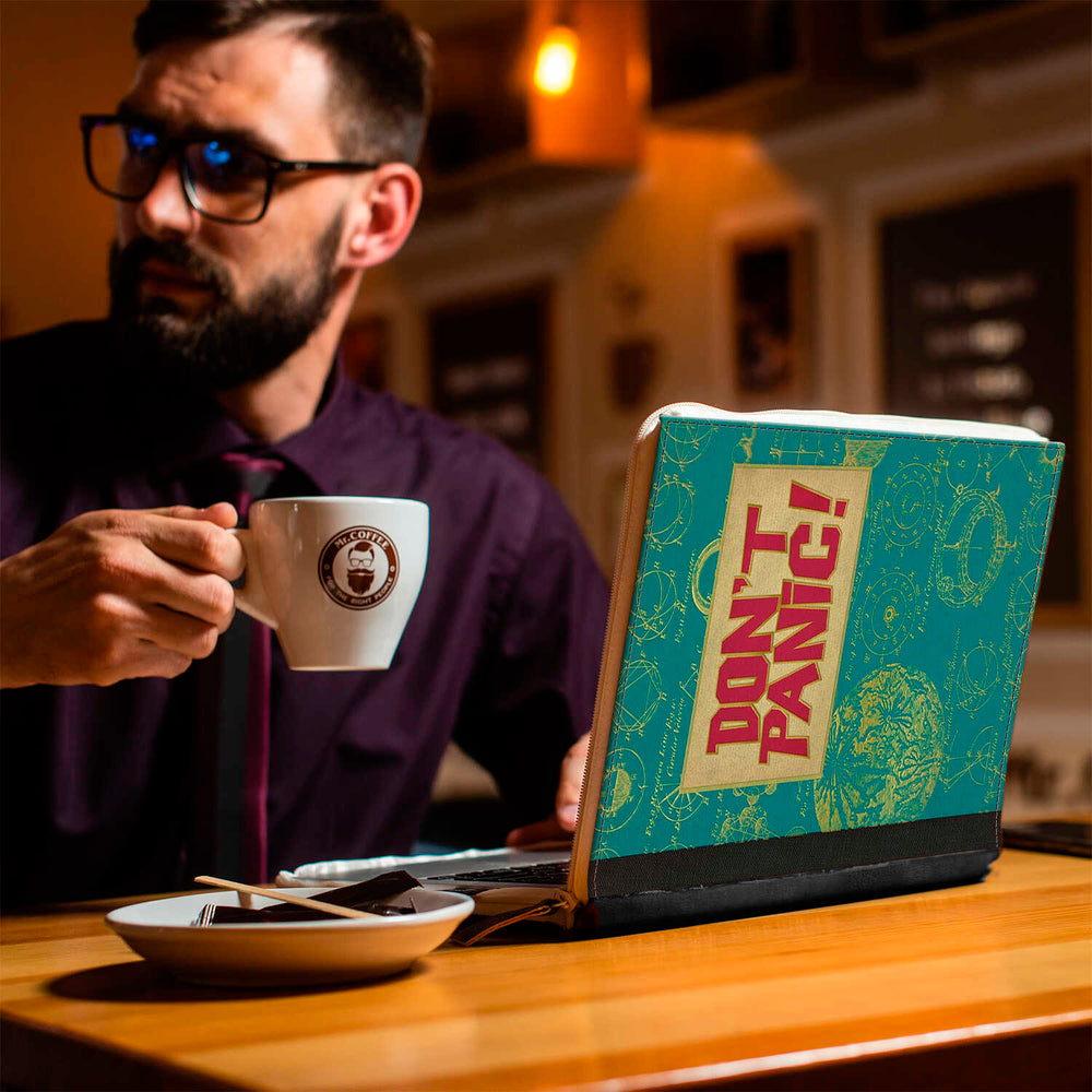 
                      
                        OneXPLAYER X1 Case DON'T PANIC
                      
                    