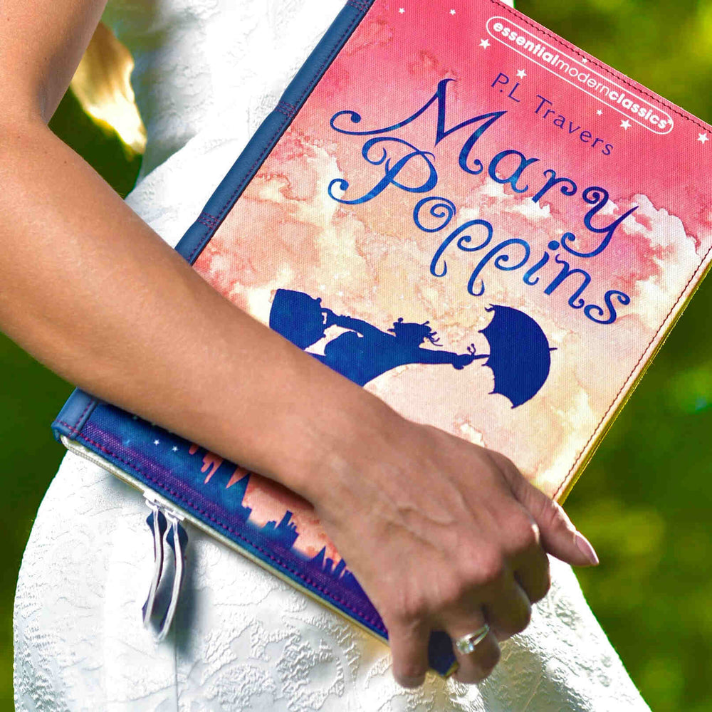 
                      
                        Mary Poppins Buch iPad Hülle
                      
                    