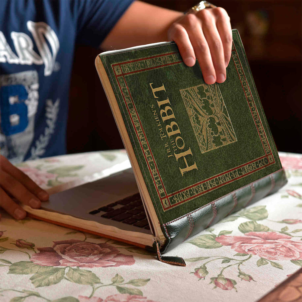 
                      
                        DER HOBBIT iPad-Hülle
                      
                    