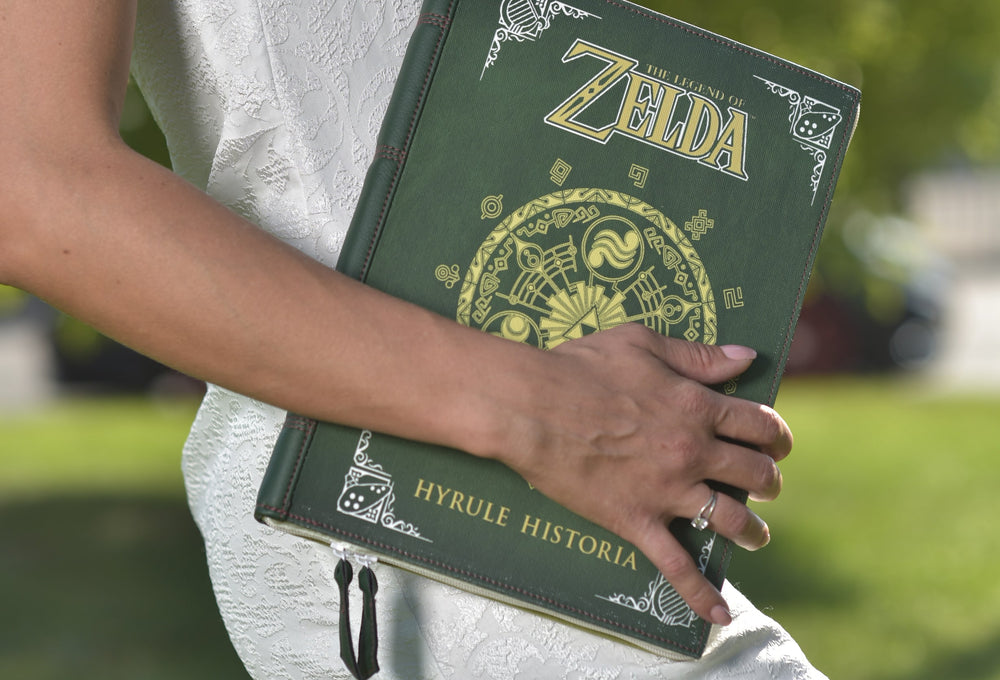 
                  
                    THE LEGEND OF ZELDA Macbook Case
                  
                