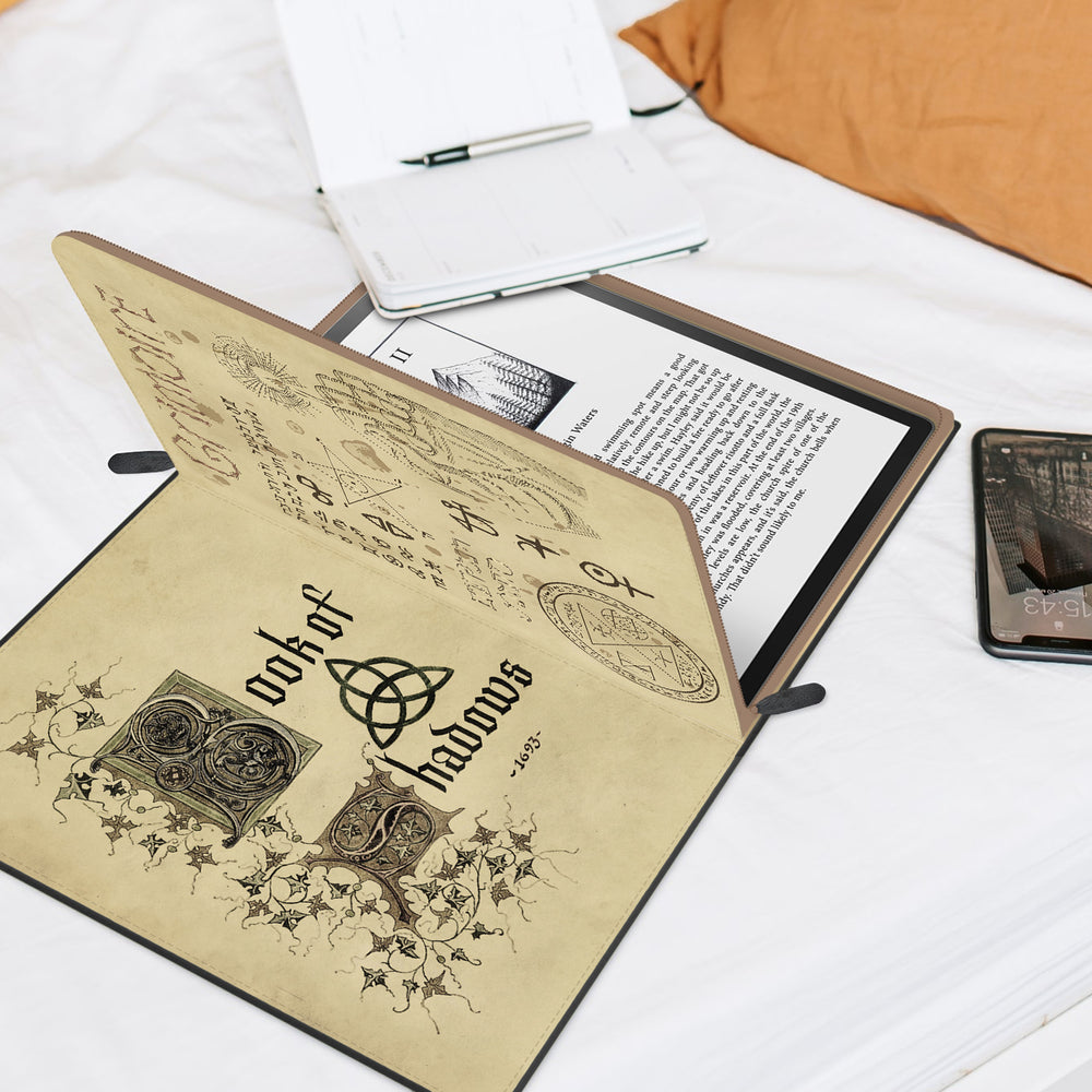 
                      
                        reMarkable Paper Pro Move Case BOOK OF SHADOWS
                      
                    