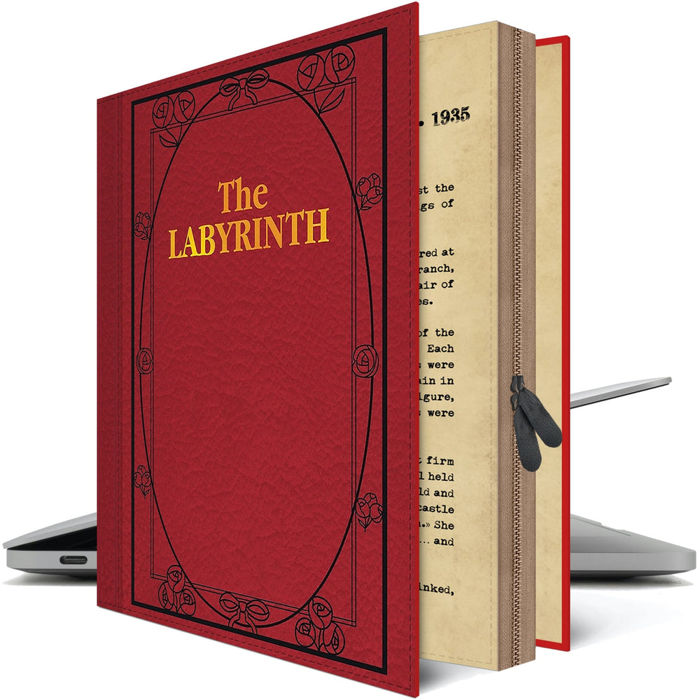 THE LABYRINTH Macbook Case